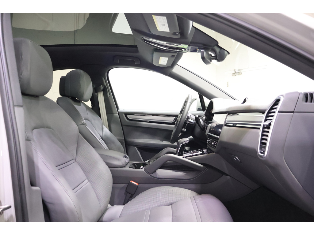 2023 Porsche Cayenne Coupe Platinum Edition, Toronto, Cash