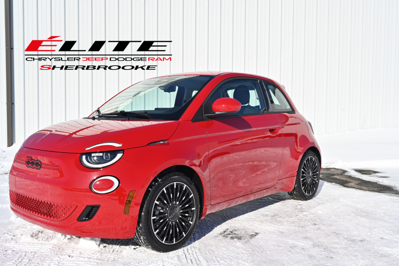 2024 Fiat 500E RED 