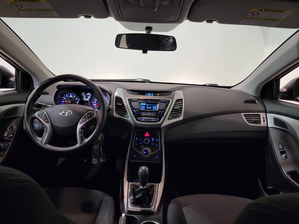 Hyundai Elantra 2016