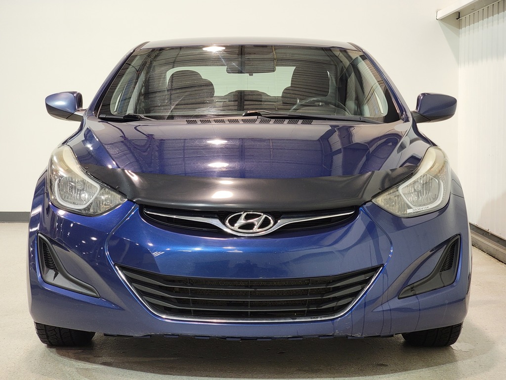 Hyundai Elantra 2016