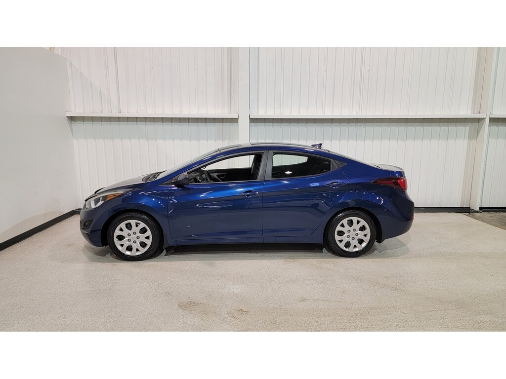 Hyundai Elantra 2016