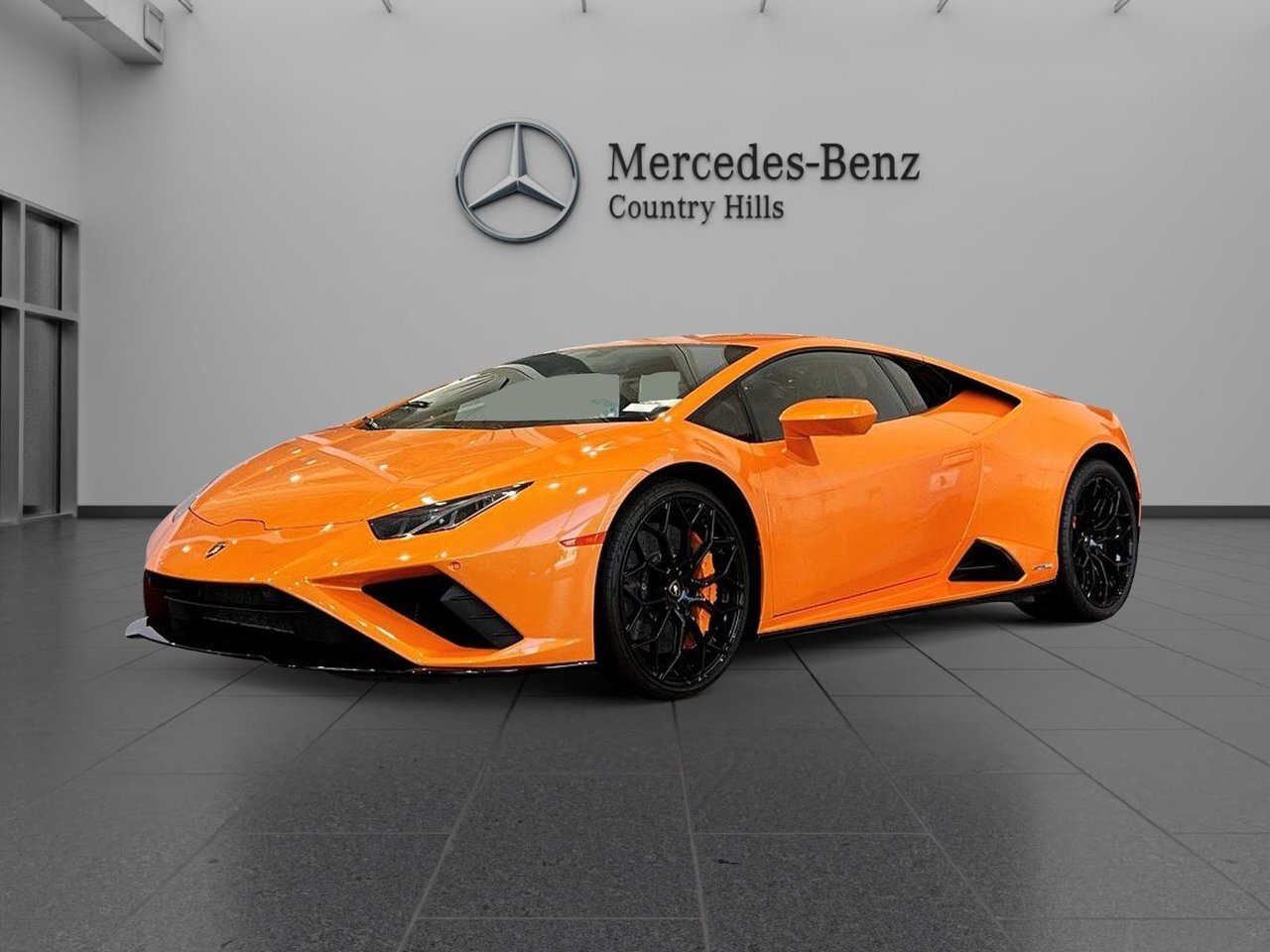 2022 Lamborghini Huracan EVO Only 4,000 km's! Amazing value!