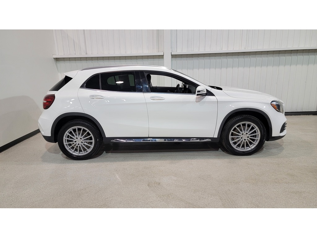 Mercedes-Benz GLA 2019