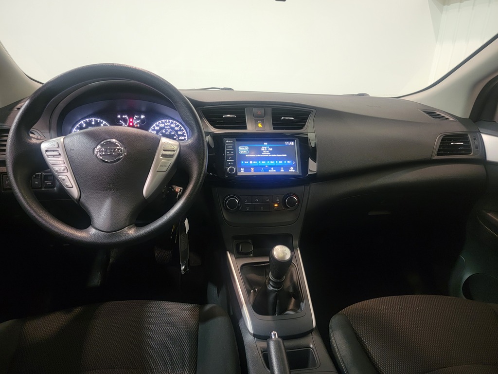 Nissan Sentra 2019