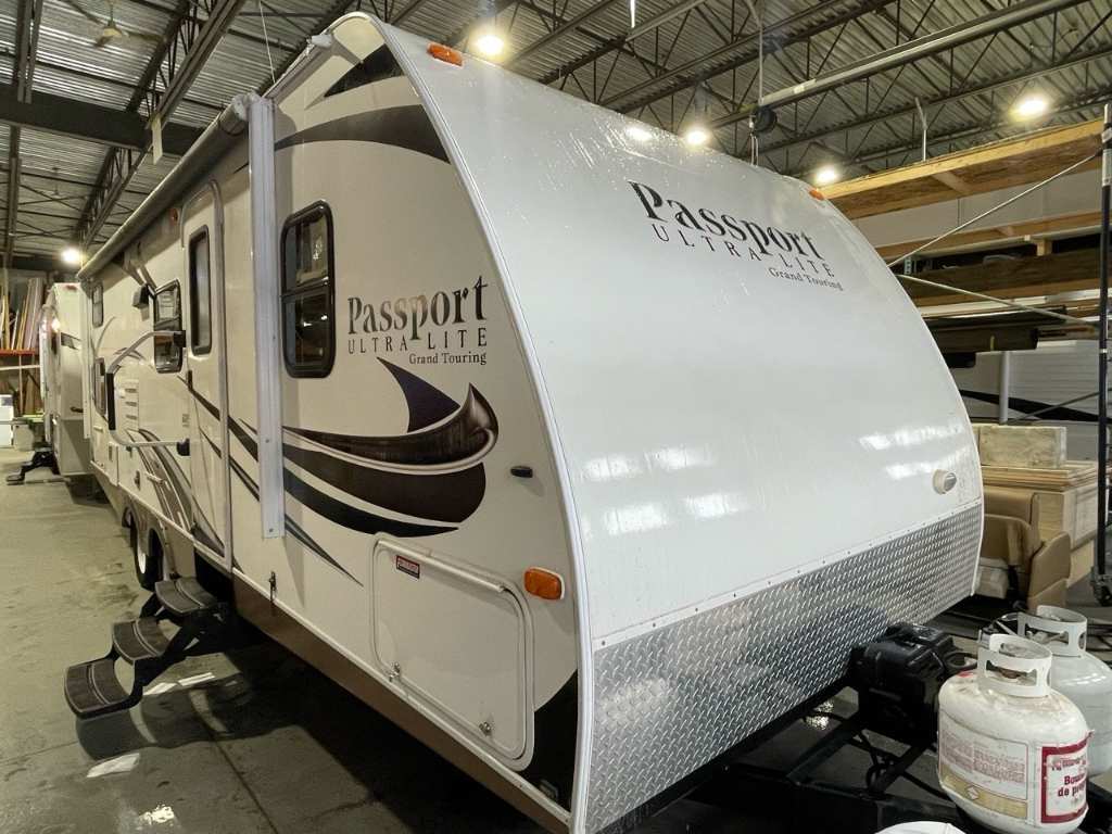 2012 Keystone RV Passport Ultra Lite 2650BH 