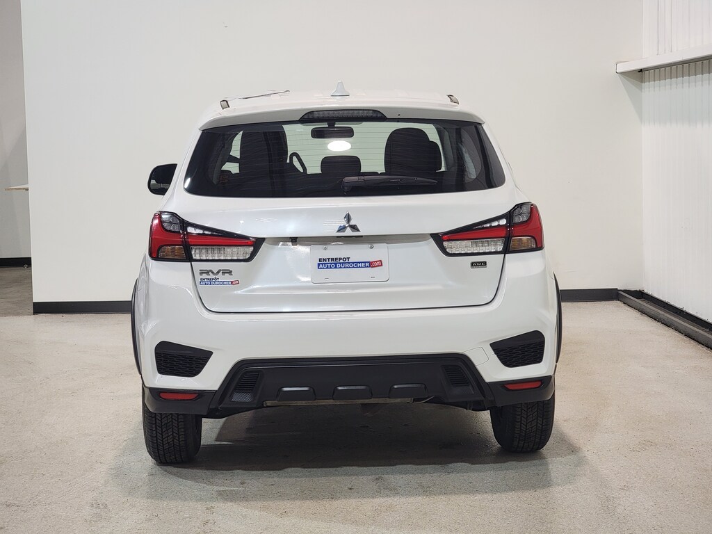 Mitsubishi RVR 2021