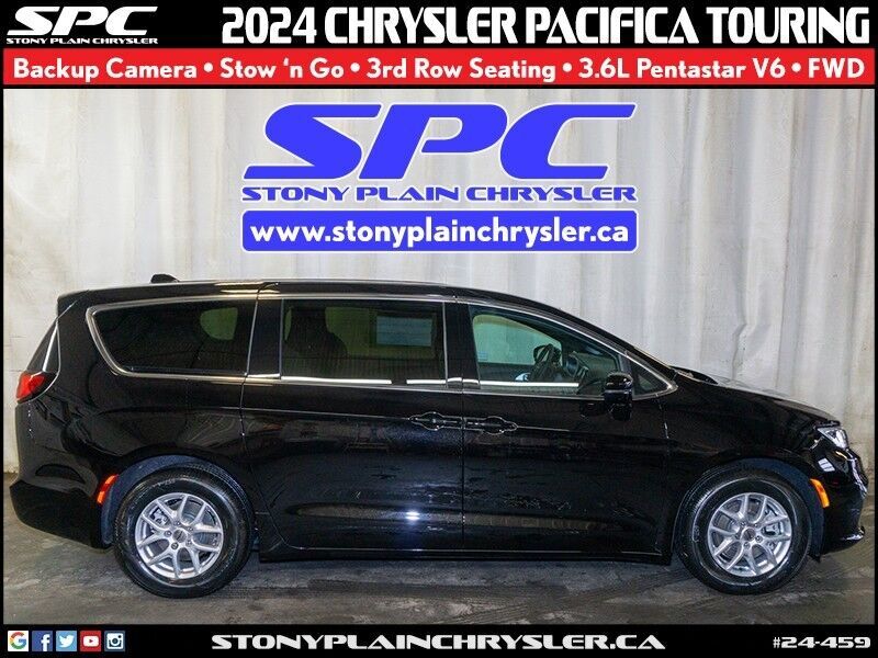 2024 Chrysler Pacifica Touring