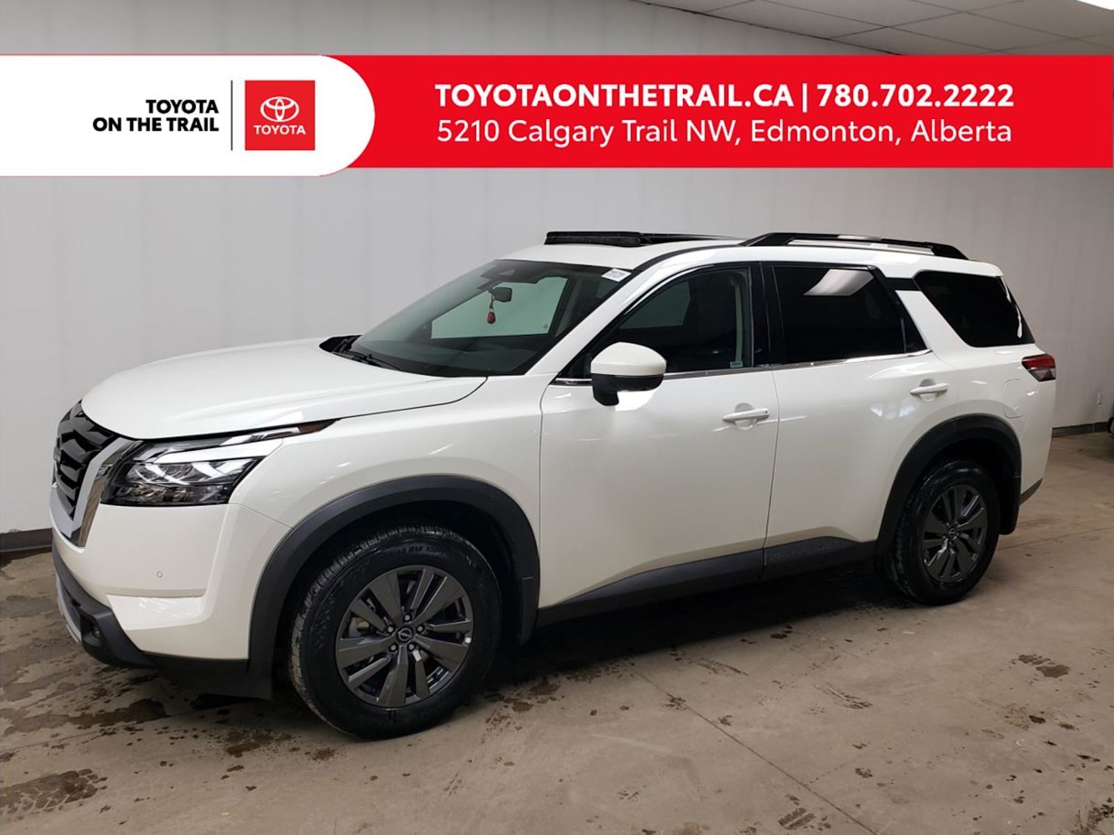 2024 Nissan Pathfinder SV; ADAPTIVE CRUISE, 4WD, 8 PASSENGER, REMOTE STAR