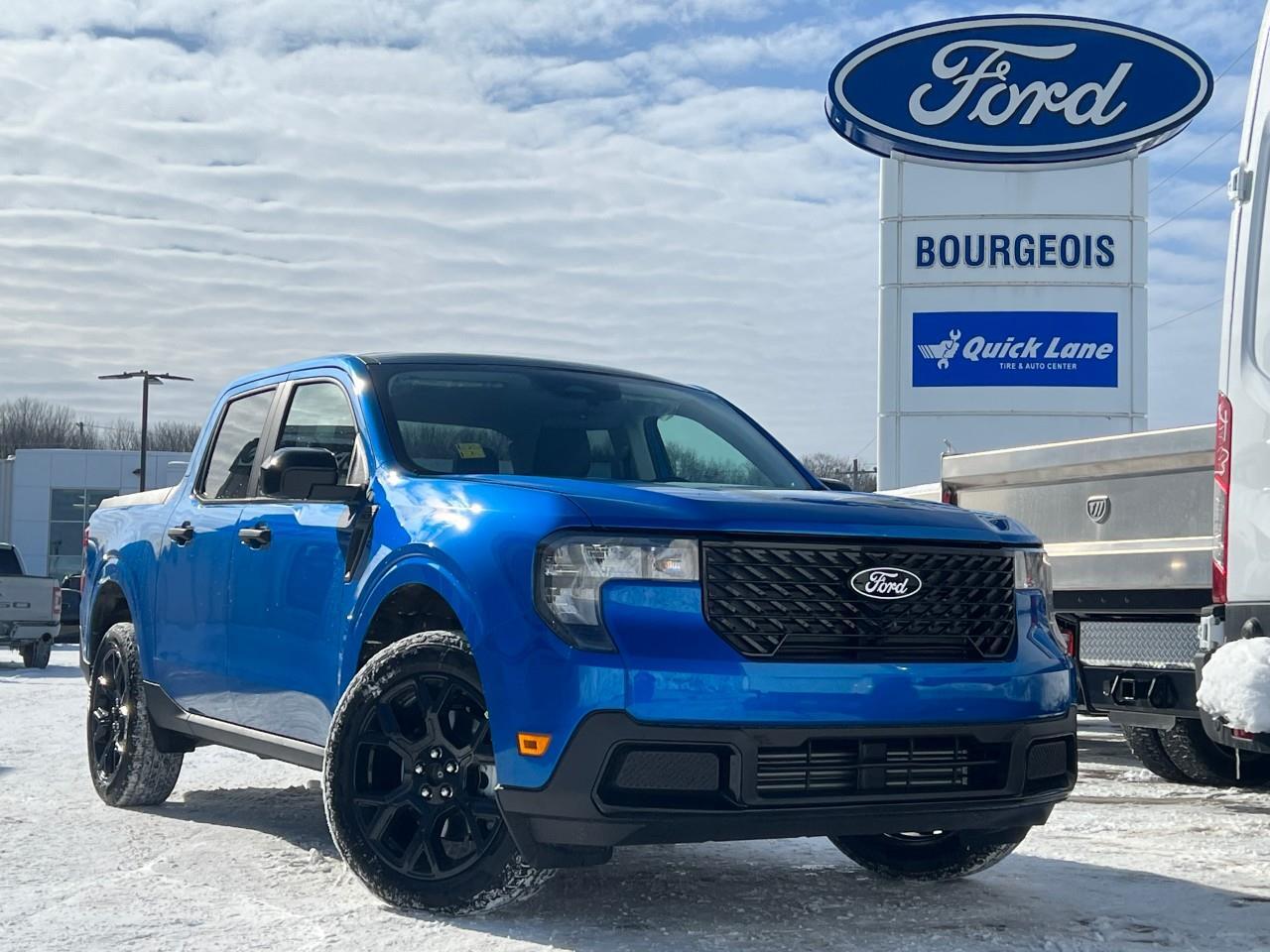 2025 Ford Maverick XLT *302A,XLT LUX PACK,BLACK PKG*
