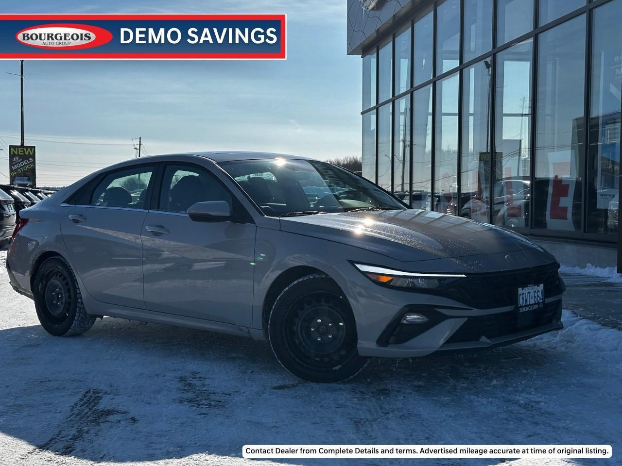 2025 Hyundai Elantra Luxury DEMO* Premium Audio, Adaptive Cruise Contro