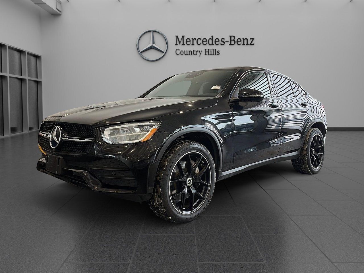 2023 Mercedes-Benz GLC300 4MATIC Coupe Warranty until 2028 or 120,000 km's!