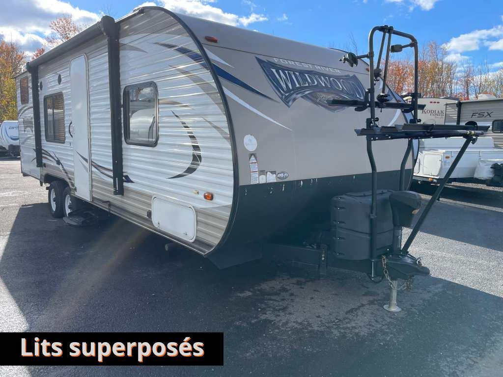 2017 Forest River Wildwood 261BHXL 