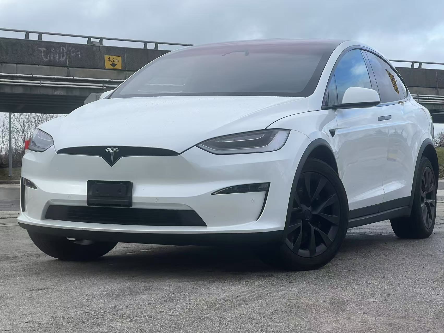 2023 Tesla Model X AWD/ 7SEATER/ YOKE STEERING