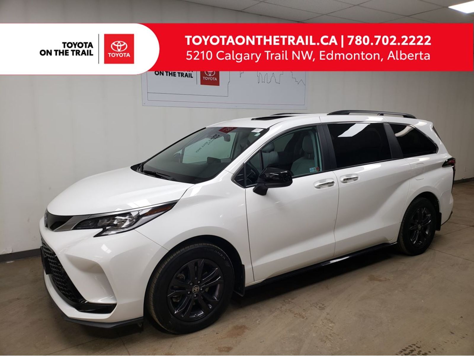 2024 Toyota Sienna XSE AWD HYBRID; LEATHER, SUNROOF, NAV, HEATED SEAT