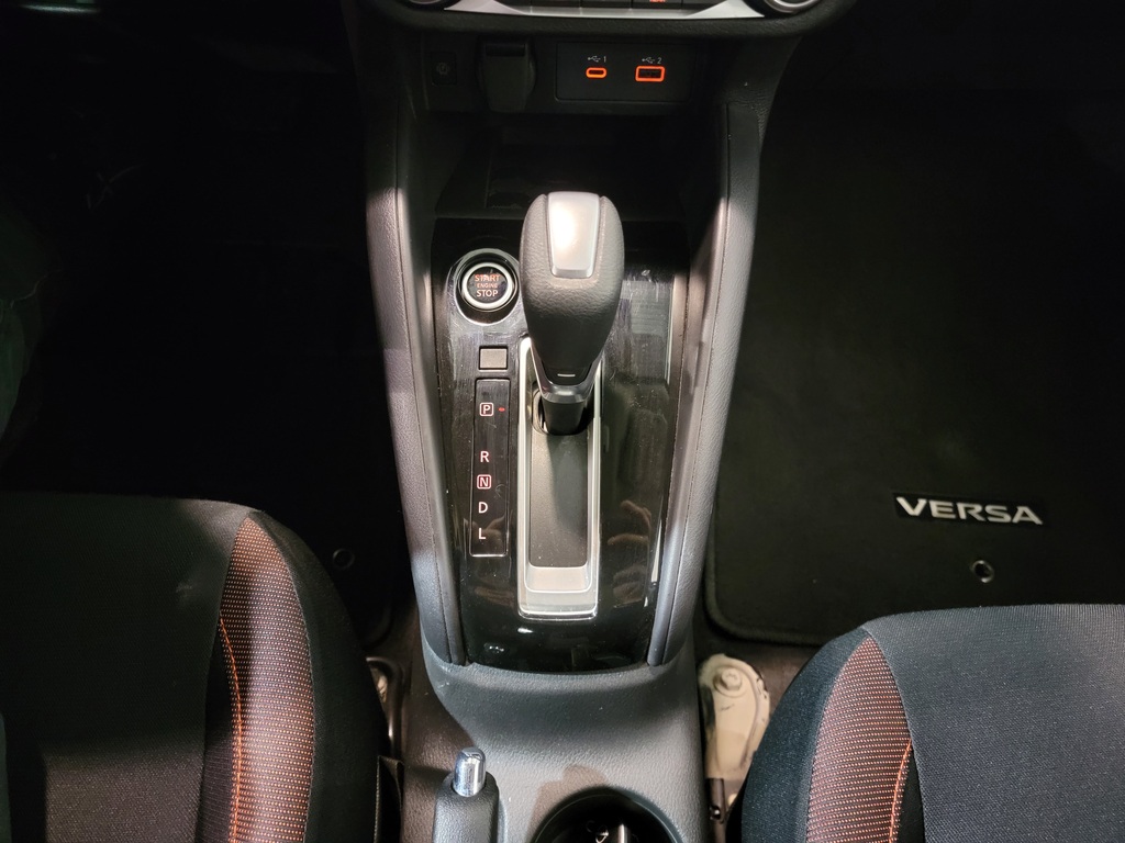 Nissan Versa 2024