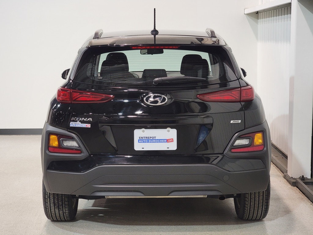 Hyundai Kona 2021