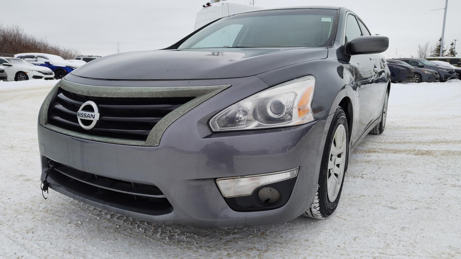 2015 Nissan Altima 2.5 S | NEW TIRES AND BRAKES | BLUETOOTH