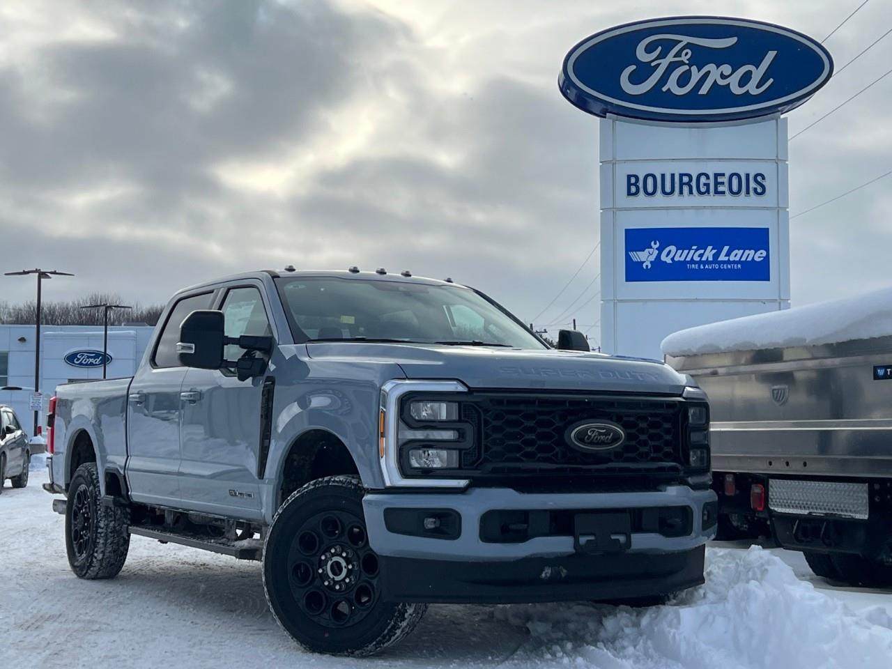 2025 Ford F-350 Lariat *618A,CREWCAB,6.7L DIESEL V8*