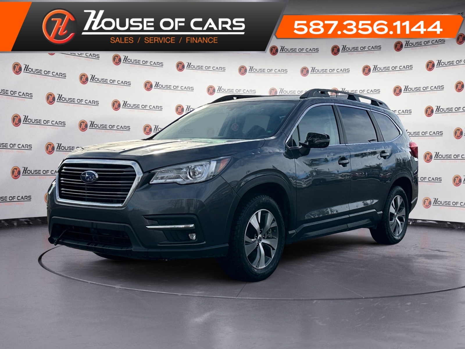 2022 Subaru Ascent Touring (HAIL) / 7 Passenger / Back Up Camera