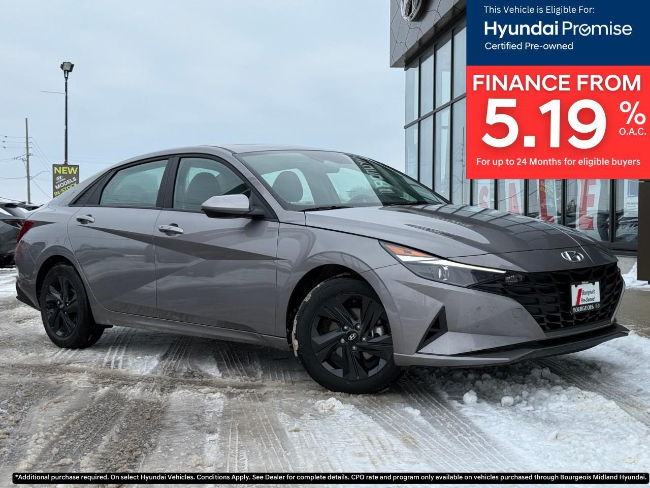 2023 Hyundai Elantra Preferred w/Tech Package TECH PKG* NAV, SUNROOF