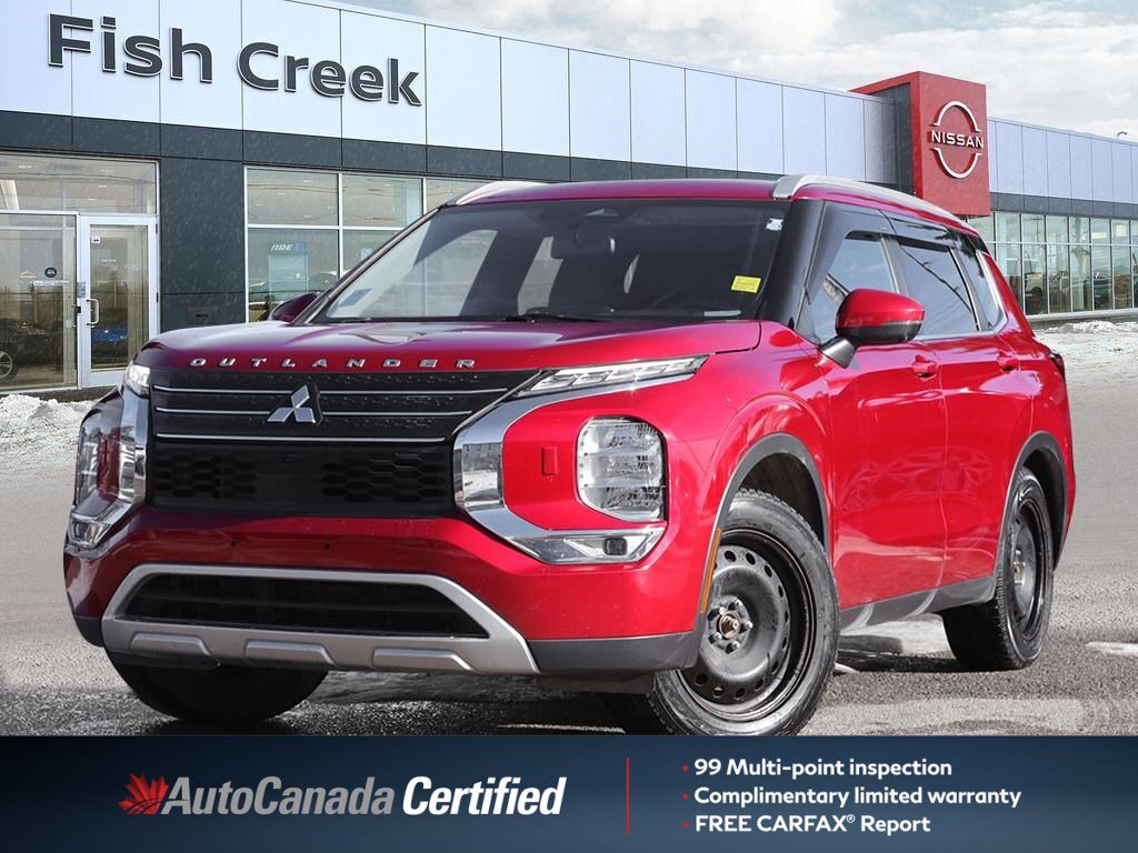 2022 Mitsubishi Outlander LE | Winter+Summer Tires | Leather Interior |