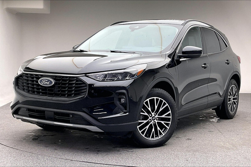 2023 Ford Escape PHEV  NO PST!