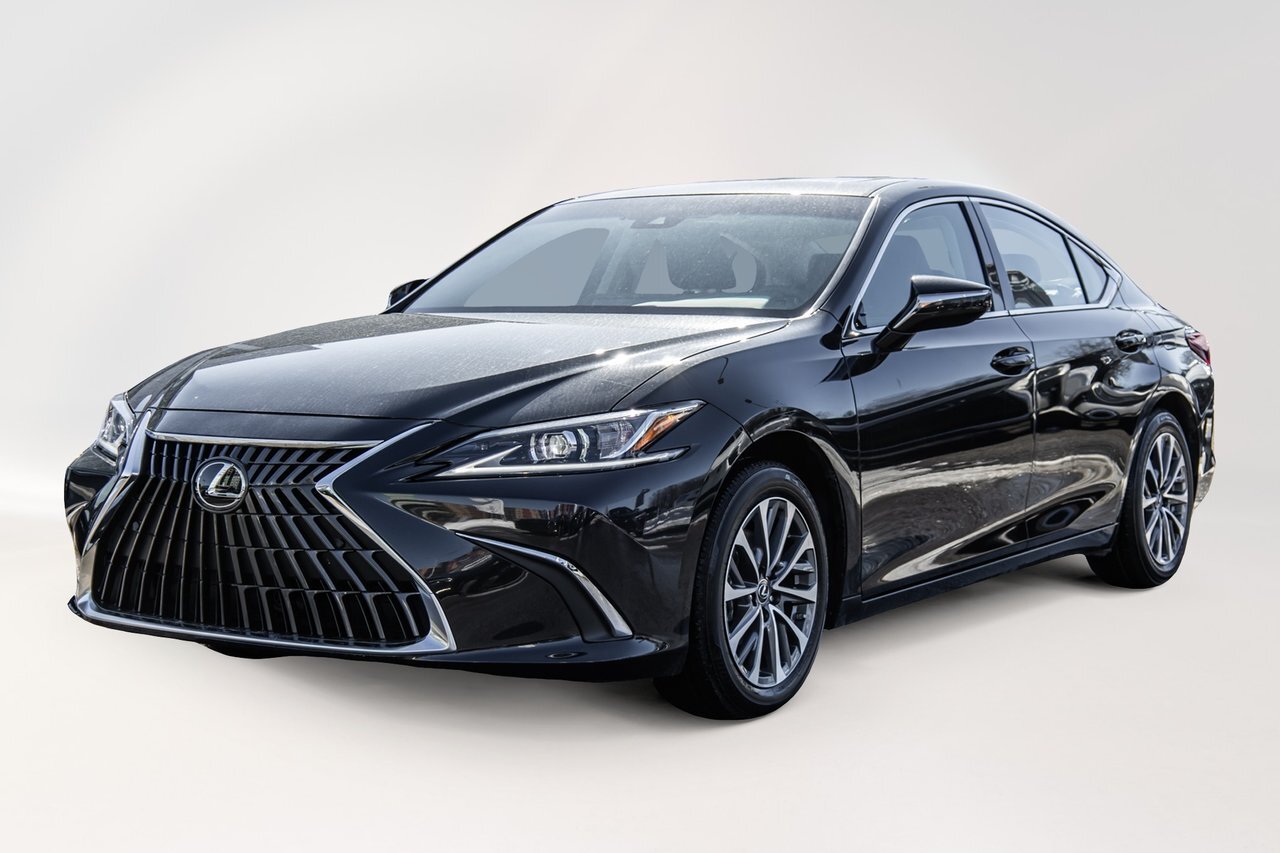 2024 Lexus ESH 