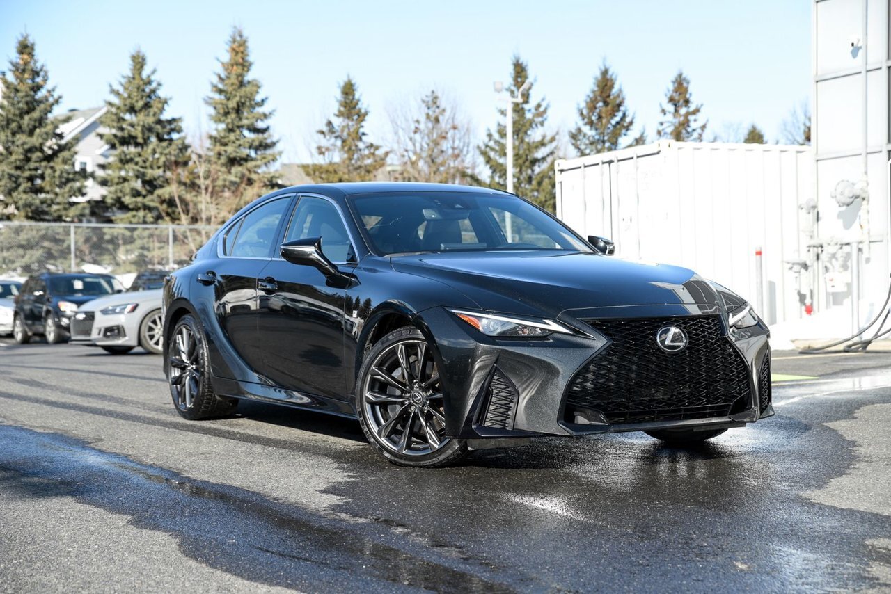 2023 Lexus IS 350 AWD F SPORT Navi Volant chauffant Toit ouvrant