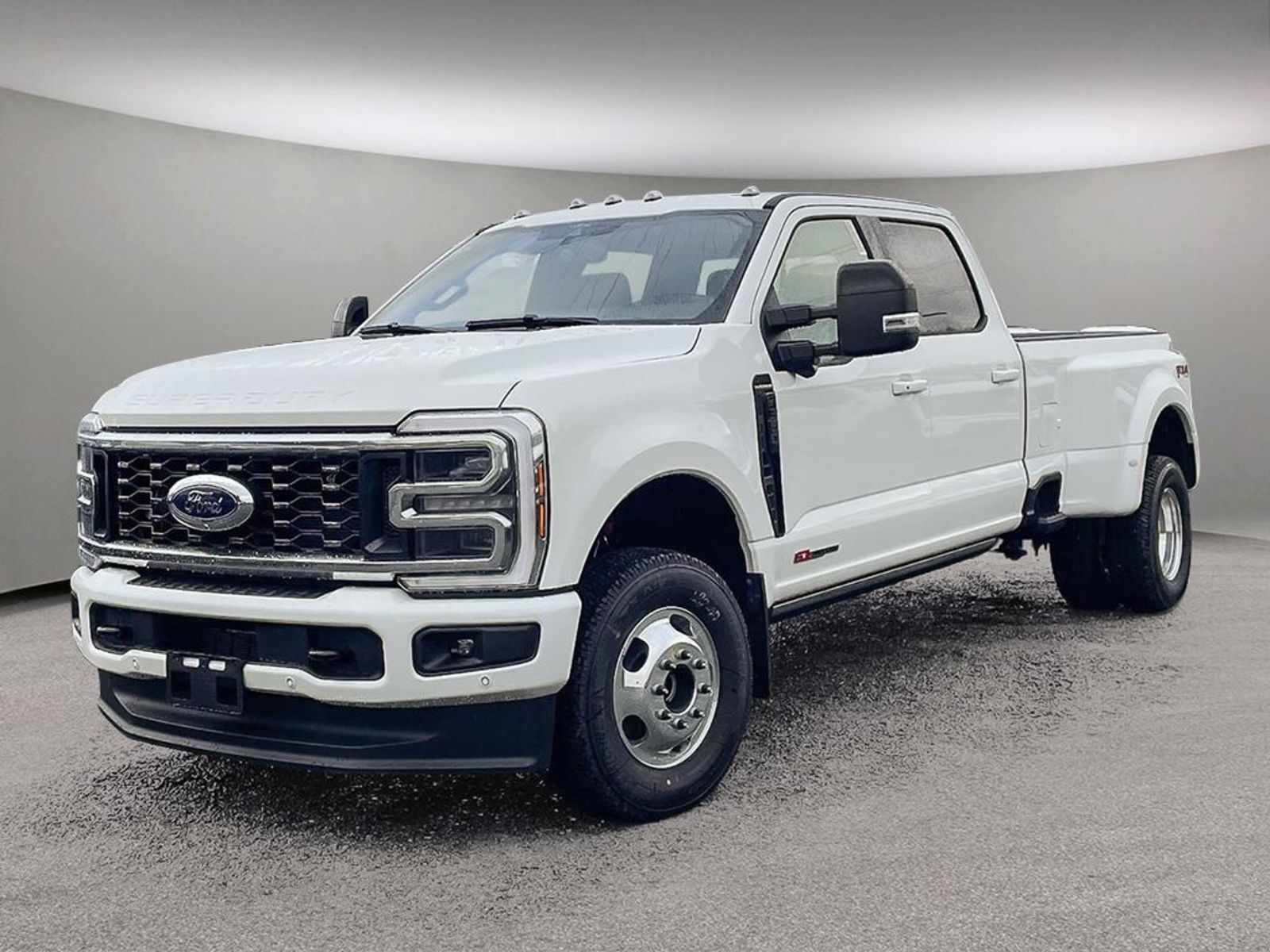 2025 Ford F-350 Platinum - 6.7 HI OUTPUT PS V8 DIESEL/5TH WHEEL HI