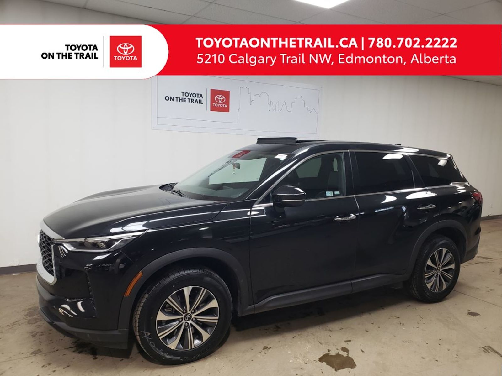 2024 Infiniti QX60 PURE; LEATHER, 7 PASSENGER, SUNROOF, AWD, HEATED S