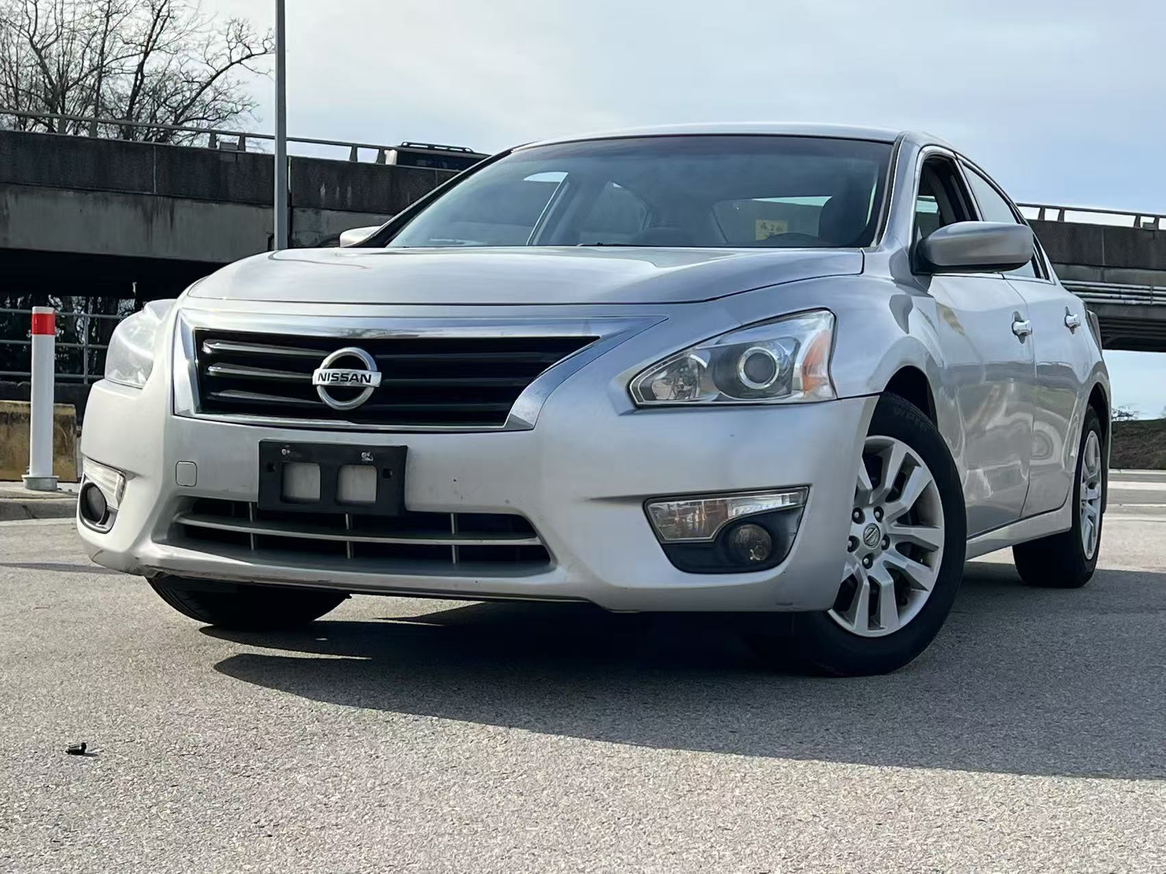 2015 Nissan Altima 2.5/ CLEAN TITLE/ BC LOCAL/ ONE OWNER