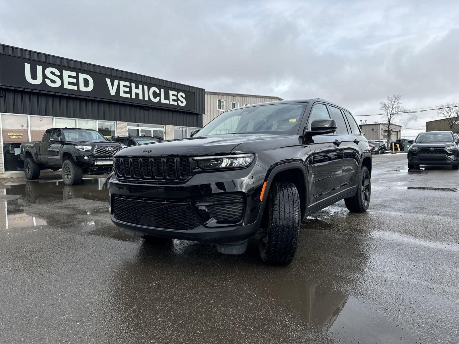 2024 Jeep Grand Cherokee Altitude
