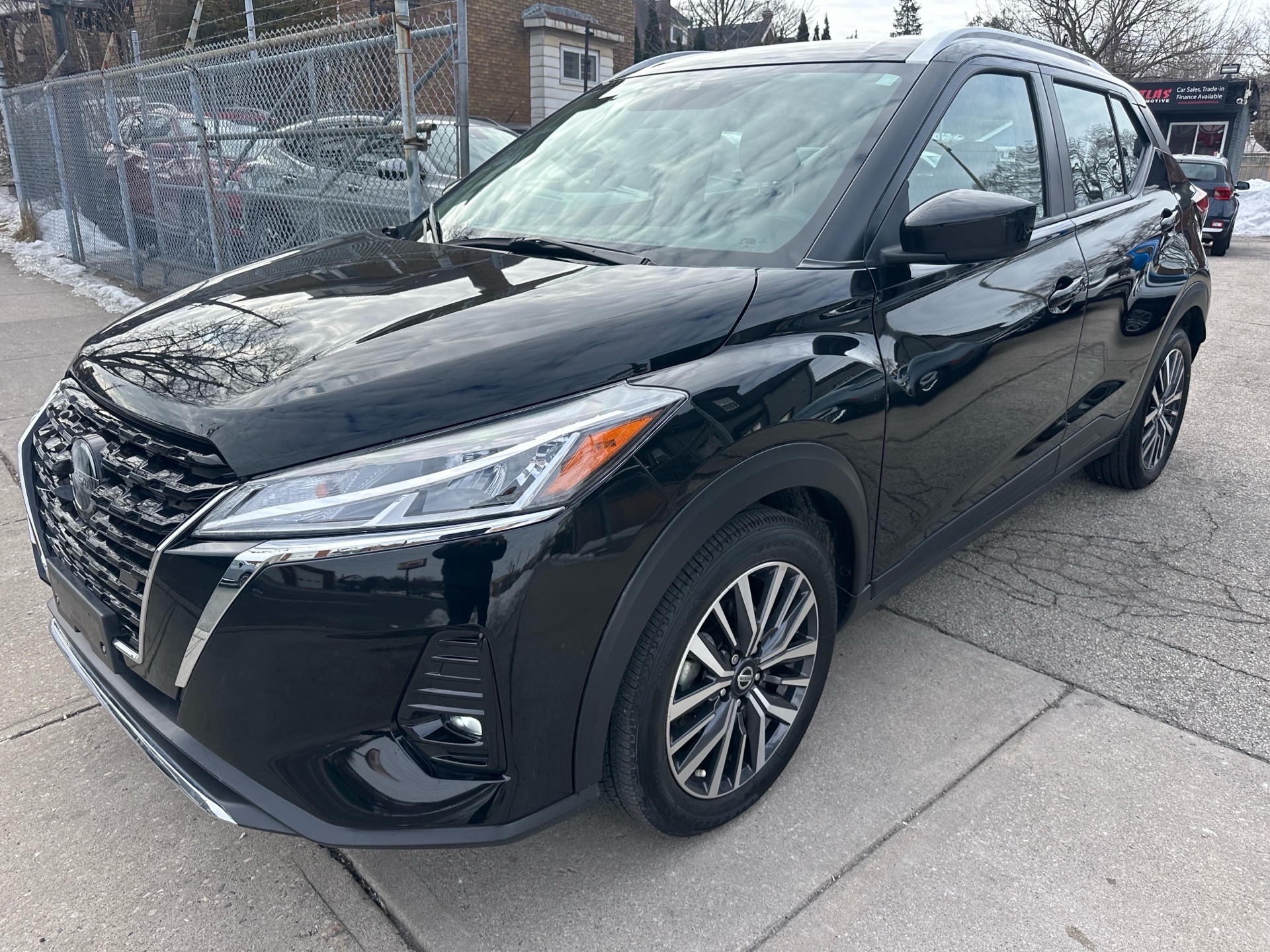 2021 Nissan Kicks SV FWD