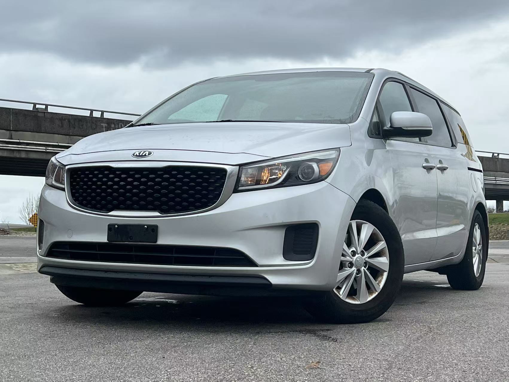 2017 Kia Sedona LX+/NO ACCIDENT/ BC LOCAL/ APPLE CARPLAY