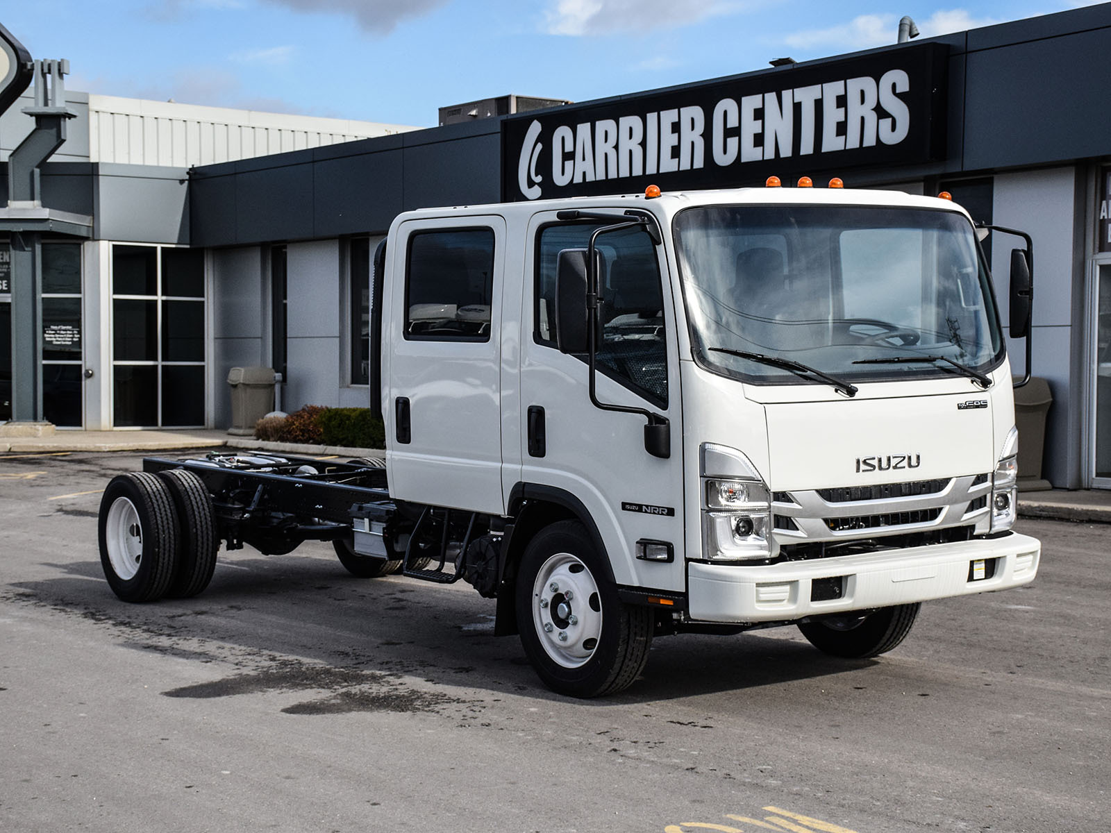 2025 Isuzu NRR GAS 1V4
