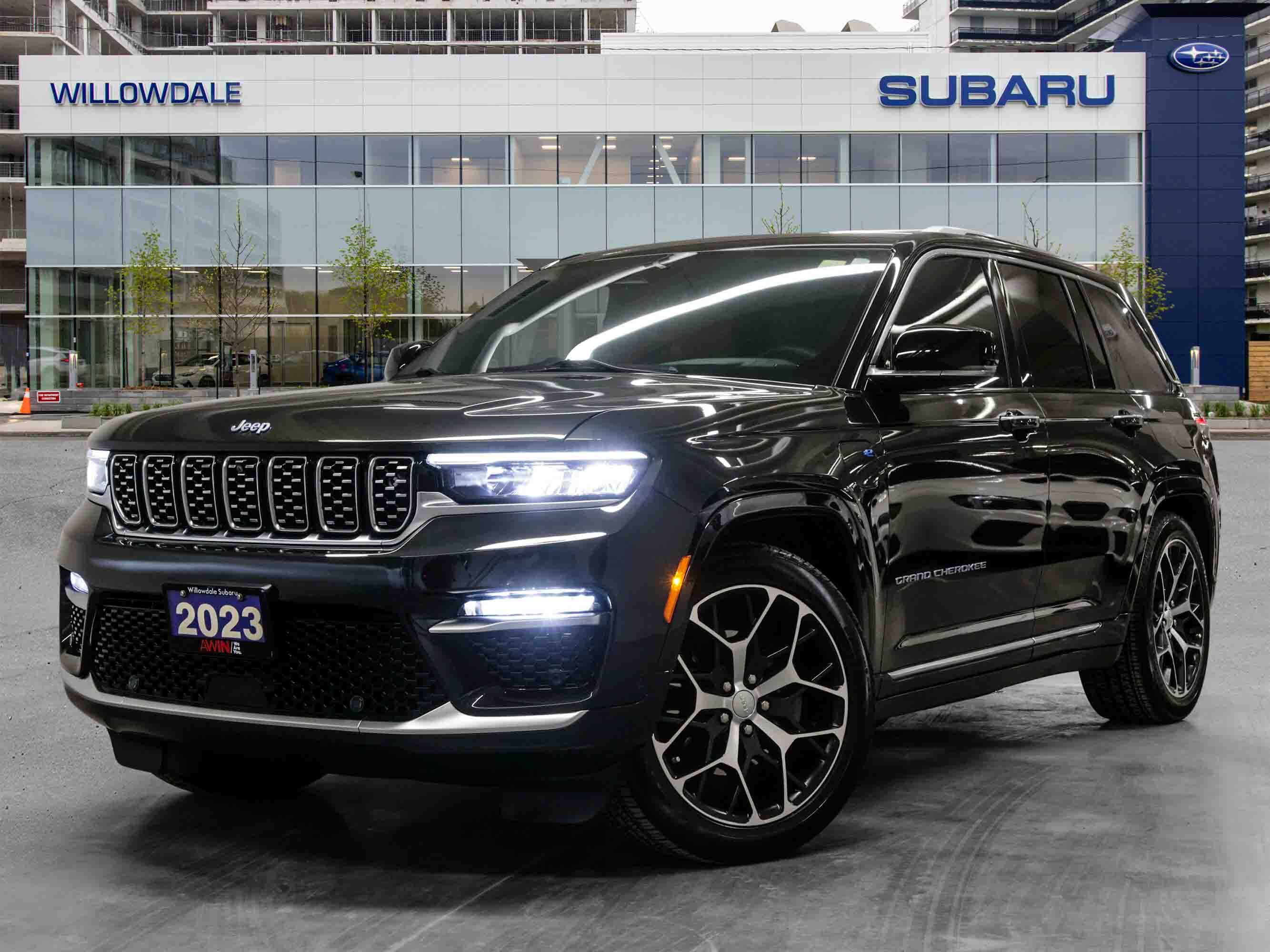 2023 Jeep Grand Cherokee Summit Reserve 4x4 >>No accident<<