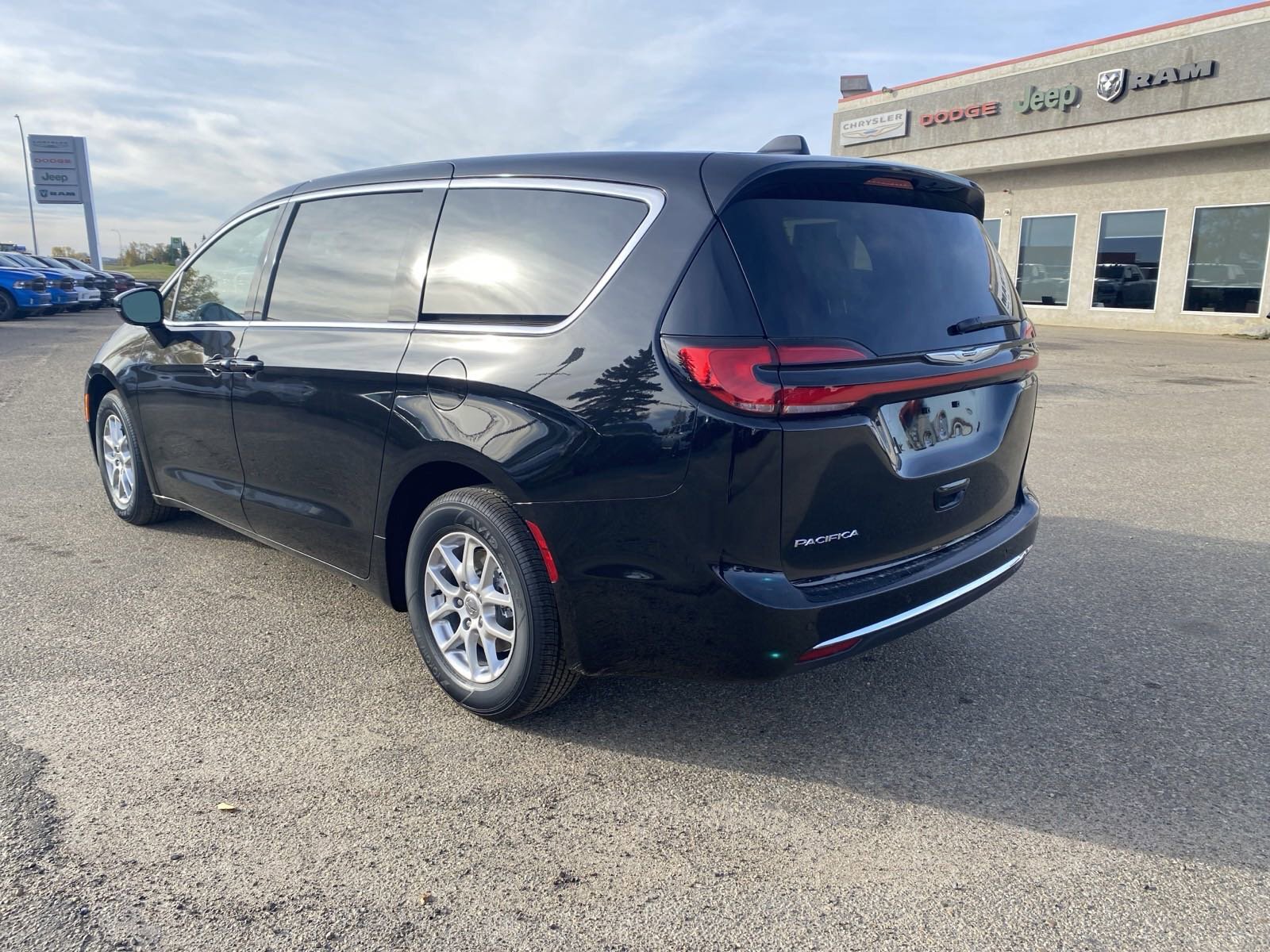 2024 Chrysler Pacifica