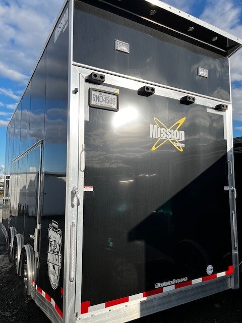 2026 Mission Trailers Mission Stacker 24' Pinnacle Premium