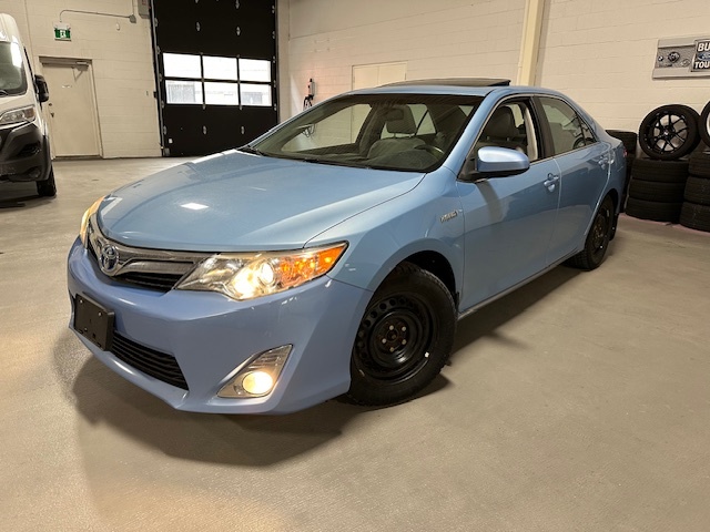 2013 Toyota Camry Hybrid XLE HYBRID 1 OWNER  2 SETS OF WHEELS