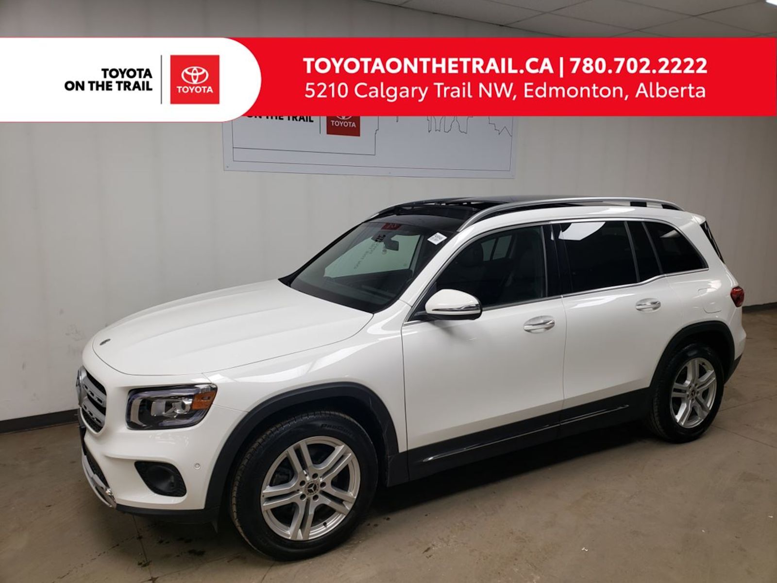 2023 Mercedes-Benz GLB 250; PANORAMIC SUNROOF, AWD, LEATHER, HEATED SEATS