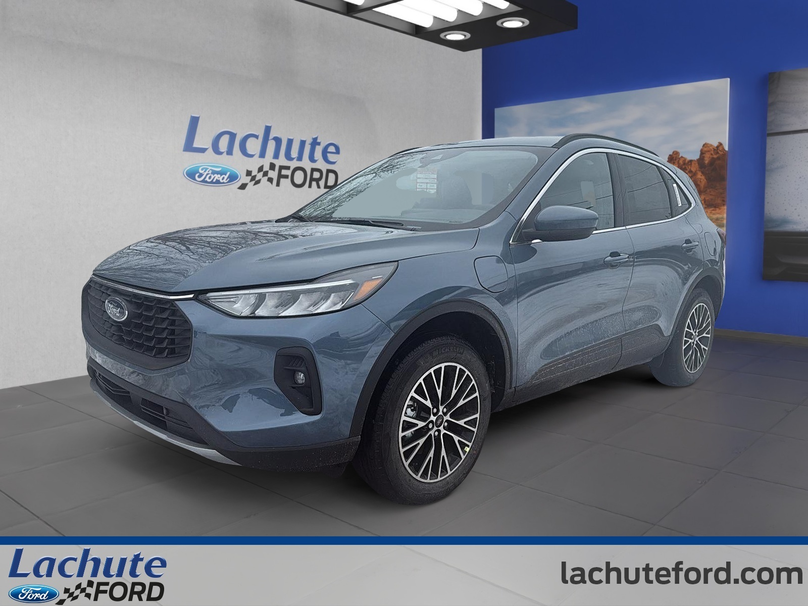 2025 Ford Escape VHR