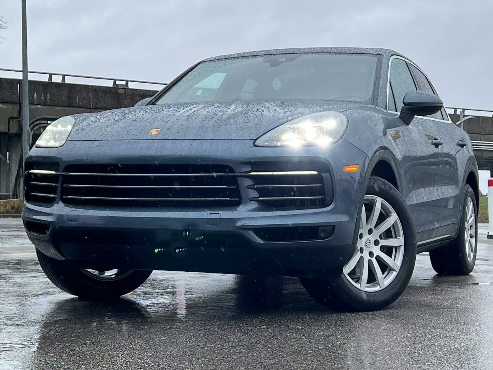2019 Porsche Cayenne AWD/ PREMIUM PKG/ NO ACCIDENT/ SERVICE RECORD