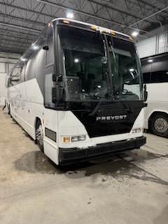 1999 Prevost H3-45 PREVOST H3-45 1999 READY TO GO  62,000$