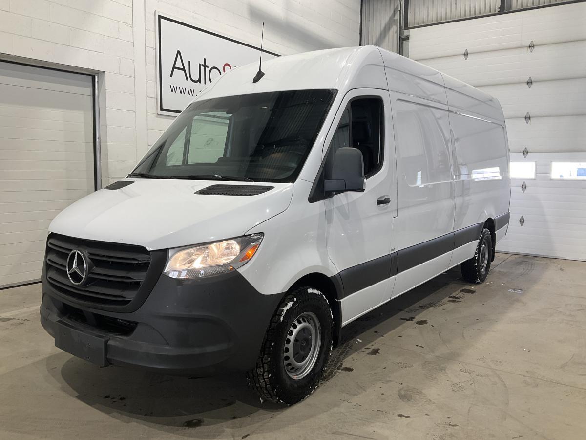 2022 Mercedes-Benz Sprinter Cargo Van 2500 2.0L DIESEL toit surélevé 170 po