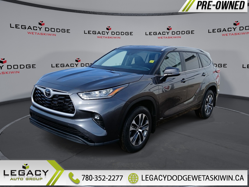 2025 Toyota Highlander HYBRID XLE  - Low Mileage