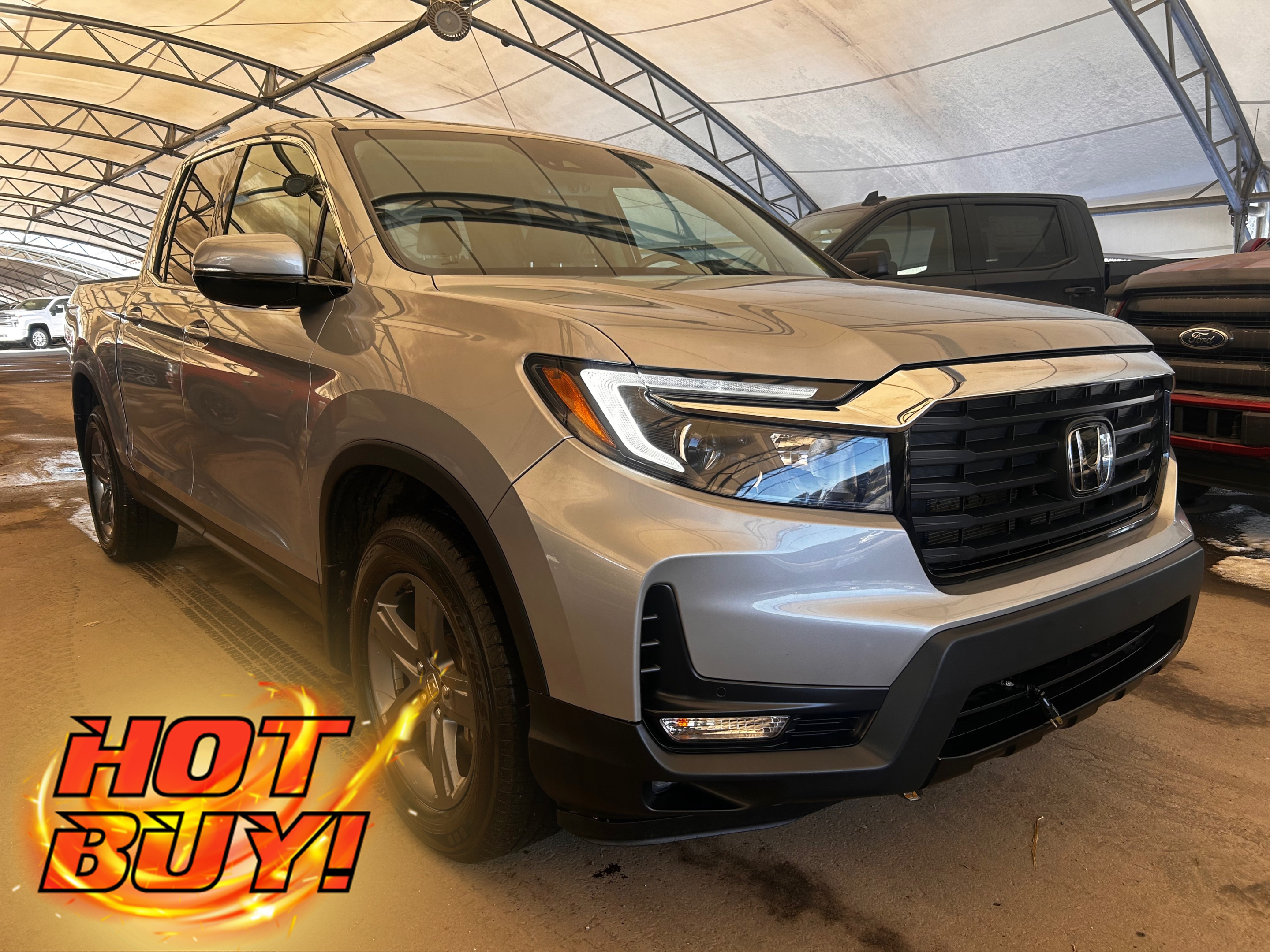 2021 Honda Ridgeline Touring HIGH-QUALITY MATERIALS WITH SOFT-TOUCH SUR