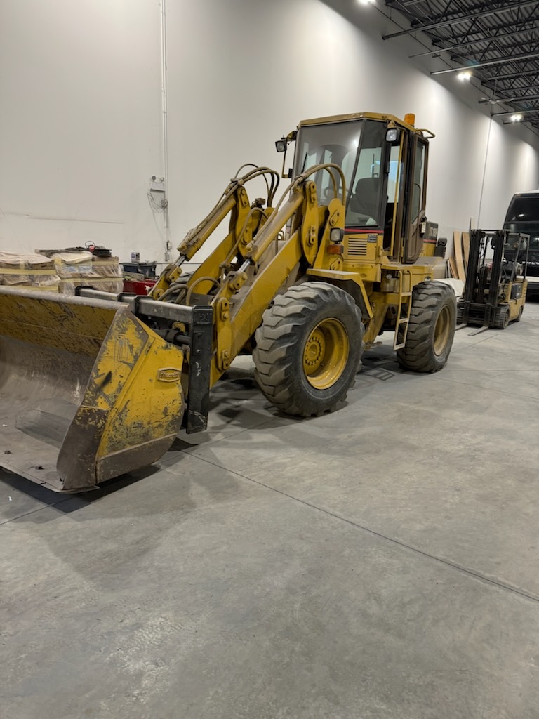 1994 CAT IT18F $ 28,500 USA CAT IT18F LOADER IN GOOD CONDITION 