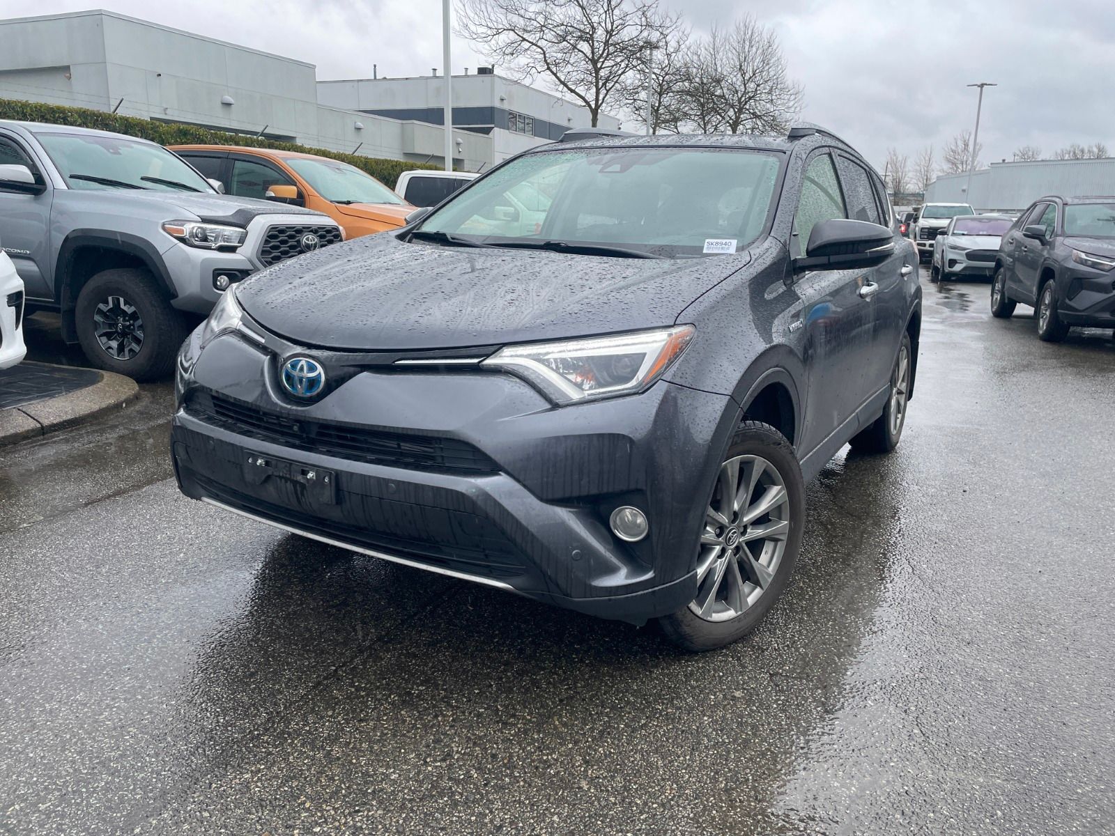 2018 Toyota RAV4 AWD Hybrid Limited
