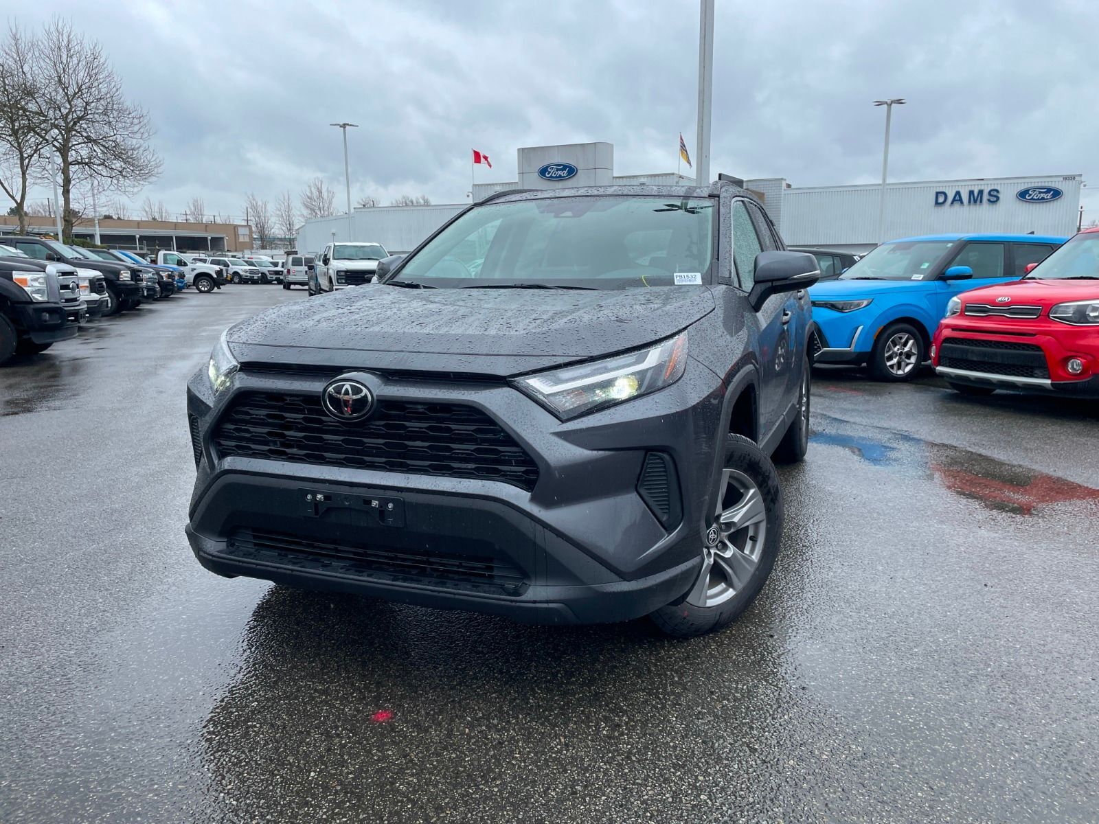 2024 Toyota RAV4 XLE AWD