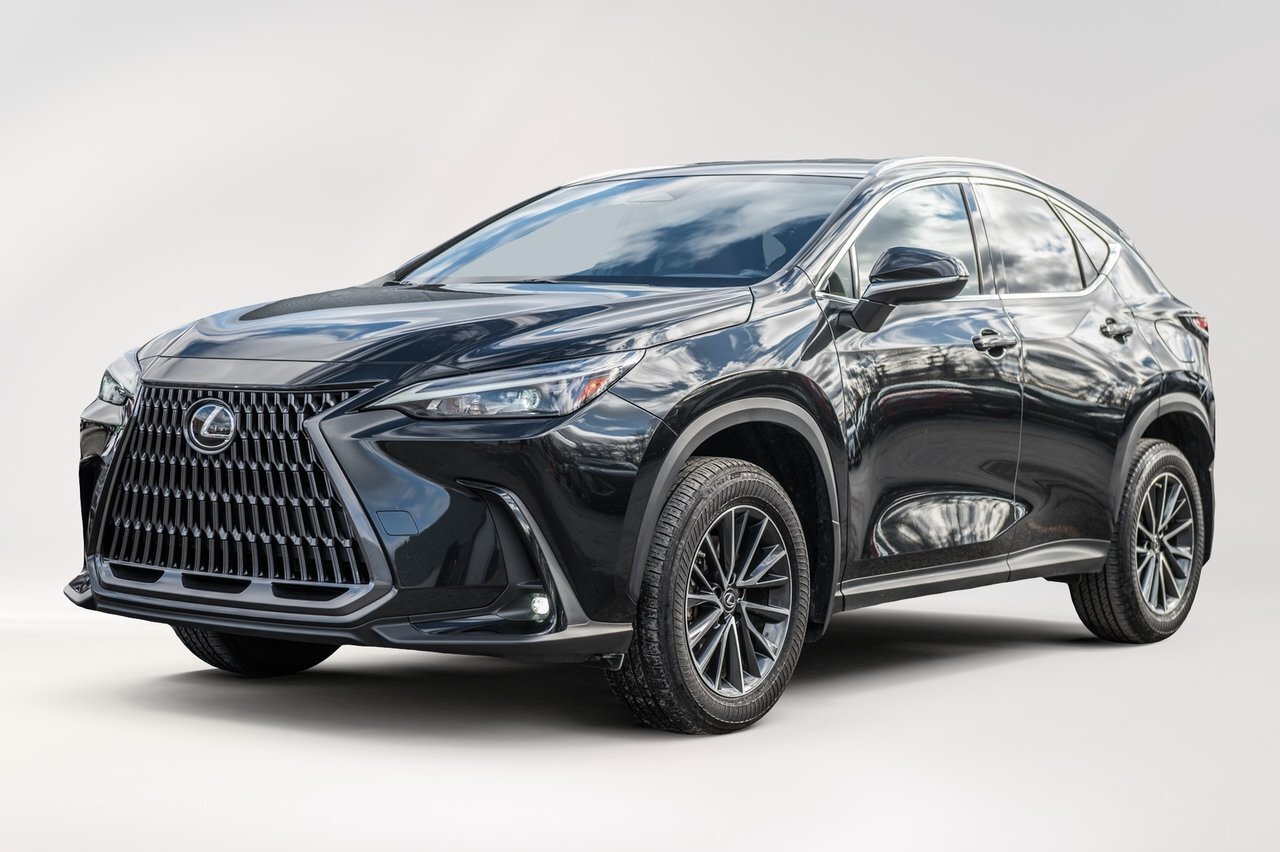 2022 Lexus NX 450h+ Ultra premium / navigation / camera / bluetooth